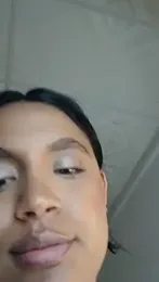 latin_indian webcam stripchat model stream image
