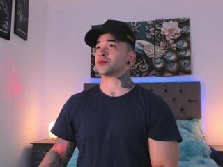 Matthew Colee webcam model stream image