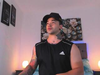 Matthew Colee webcam model stream image