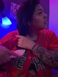miacanela_xo webcam preview