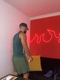 Mike_savage3 webcam stripchat model stream image