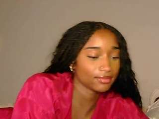 itsbombshellbarbie webcam model stream image