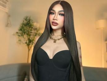 MiraMoxie webcam model stream image