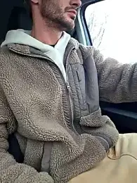 Zeefy webcam model stream image