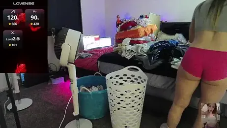 Blondiewithanass webcam stripchat model stream image