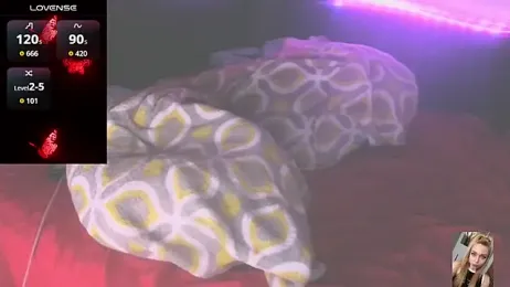 Blondiewithanass webcam stripchat model stream image