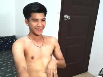 ursweetie_boy webcam model stream image