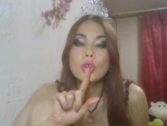 alanaastra webcam model stream image