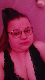 NIKIJOANA webcam model stream image