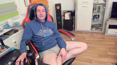 tonibiteen21 webcam model stream image
