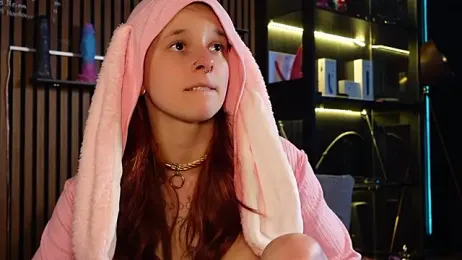 Izzy_Inked webcam model stream image