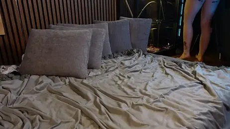 Izzy_Inked webcam model stream image