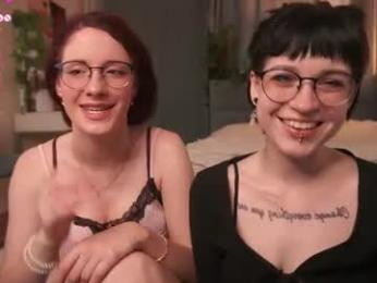 little_poetry webcam model stream image