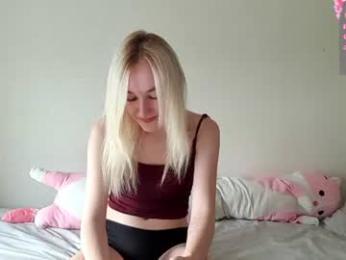 misamew webcam model stream image