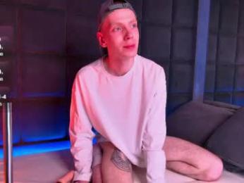 warmwhisp webcam model stream image