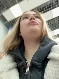 blonde_exe webcam model stream image