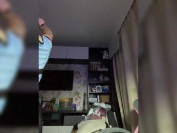 LiLCaTt webcam model stream image