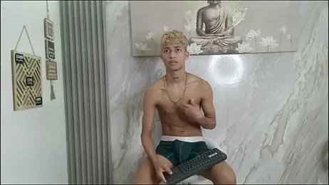 EMPIRE_BOYS1 webcam model stream image