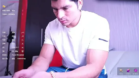 wild_col_ webcam model stream image