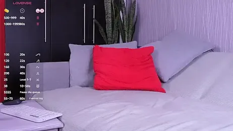 wild_col_ webcam model stream image