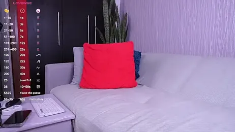 wild_col_ webcam model stream image