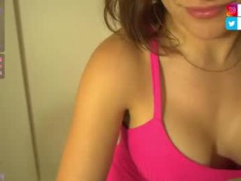 roma_fusion webcam model stream image