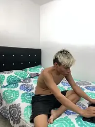 MaxyRyan webcam model stream image