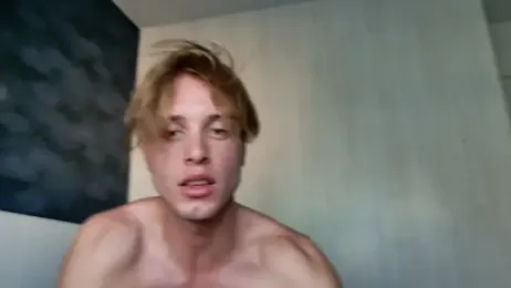 sashenkka webcam stripchat model stream image