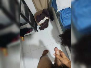 ROOMEXOTIC11 webcam model stream image