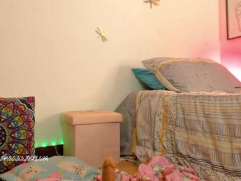 Princess-luna webcam model stream image