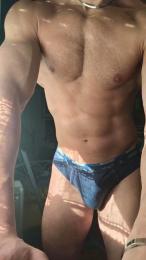 Gil_Hot_ webcam cam4 model stream image