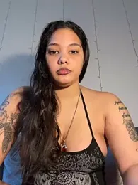 tastylolaaa webcam preview