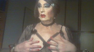 denise_trav webcam cam4 model stream image