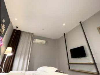 palmiratownzen webcam chaturbate model stream image