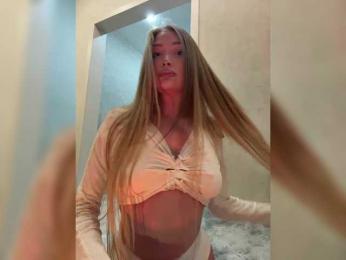 MILEDIUM webcam bongacams model stream image