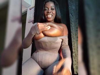 brytany05 webcam bongacams model stream image