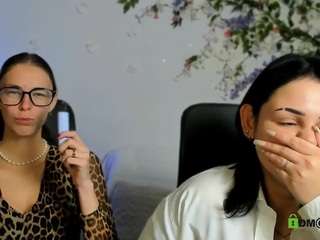 kimi-kiss webcam model stream image