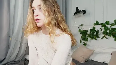 Helen_sexxxsirens webcam stripchat model stream image