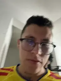 Kurtxxx22 webcam model stream image
