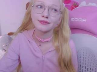 cut1ecut1e webcam camsoda model stream image