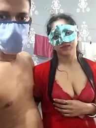 Sexy_pari01 webcam stripchat model stream image