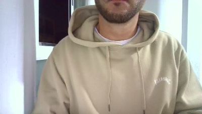 Surfer_30 webcam model stream image