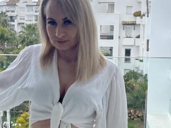 AdellynRose webcam livejasmin model stream image