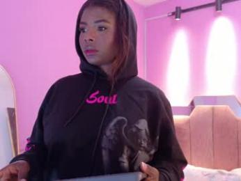 lovequeen02 webcam model stream image