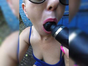 ___---___ webcam model stream image