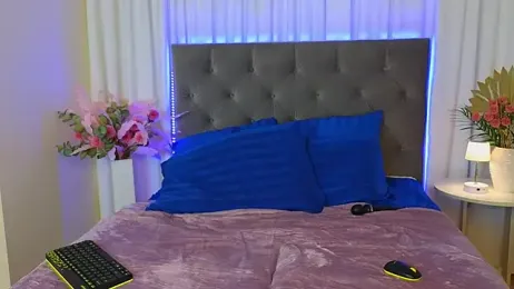 Ariana_Petite webcam stripchat model stream image