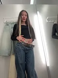 SaintSquirt webcam model stream image