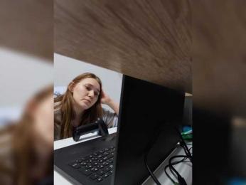 AlisaWyn webcam model stream image