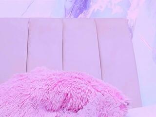 Megan Chester webcam model stream image