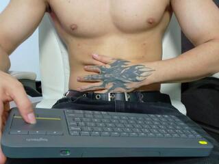 Eren Jeagher webcam model stream image